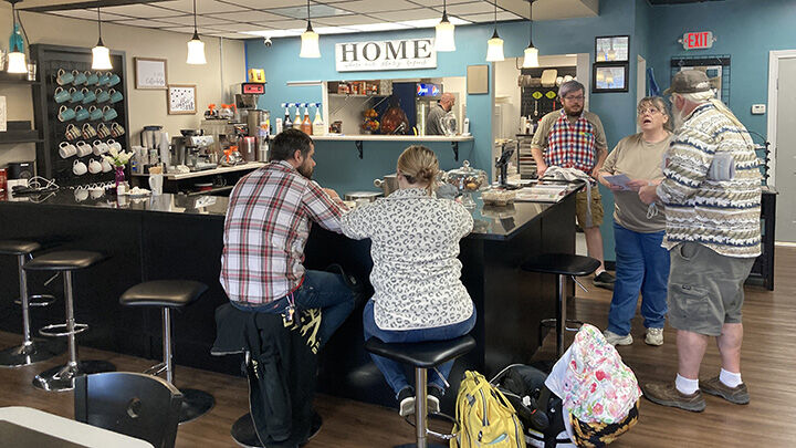 New cafe opens in House Springs